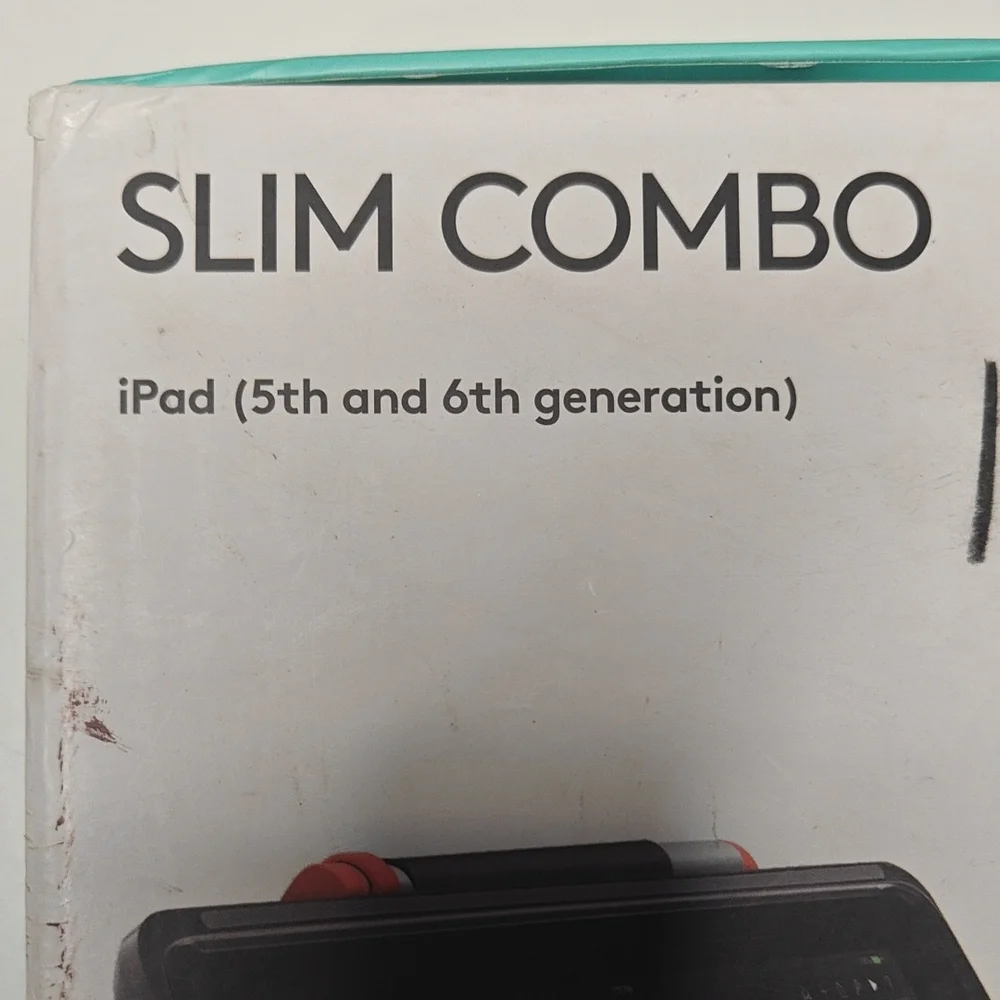 Logitech Slim Combo Black Tablet Keyboard Case